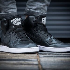 Women's Nike Son Of Force Size 7.5 Mid Black & White Shoes 616303-012